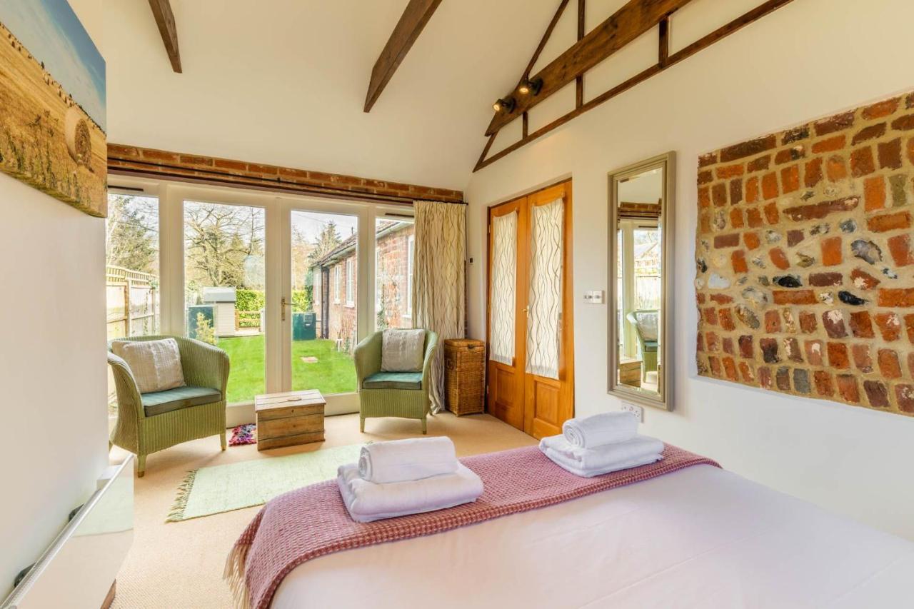 Host & Stay - Woodfalls Barn Burgh and Tuttington Dış mekan fotoğraf