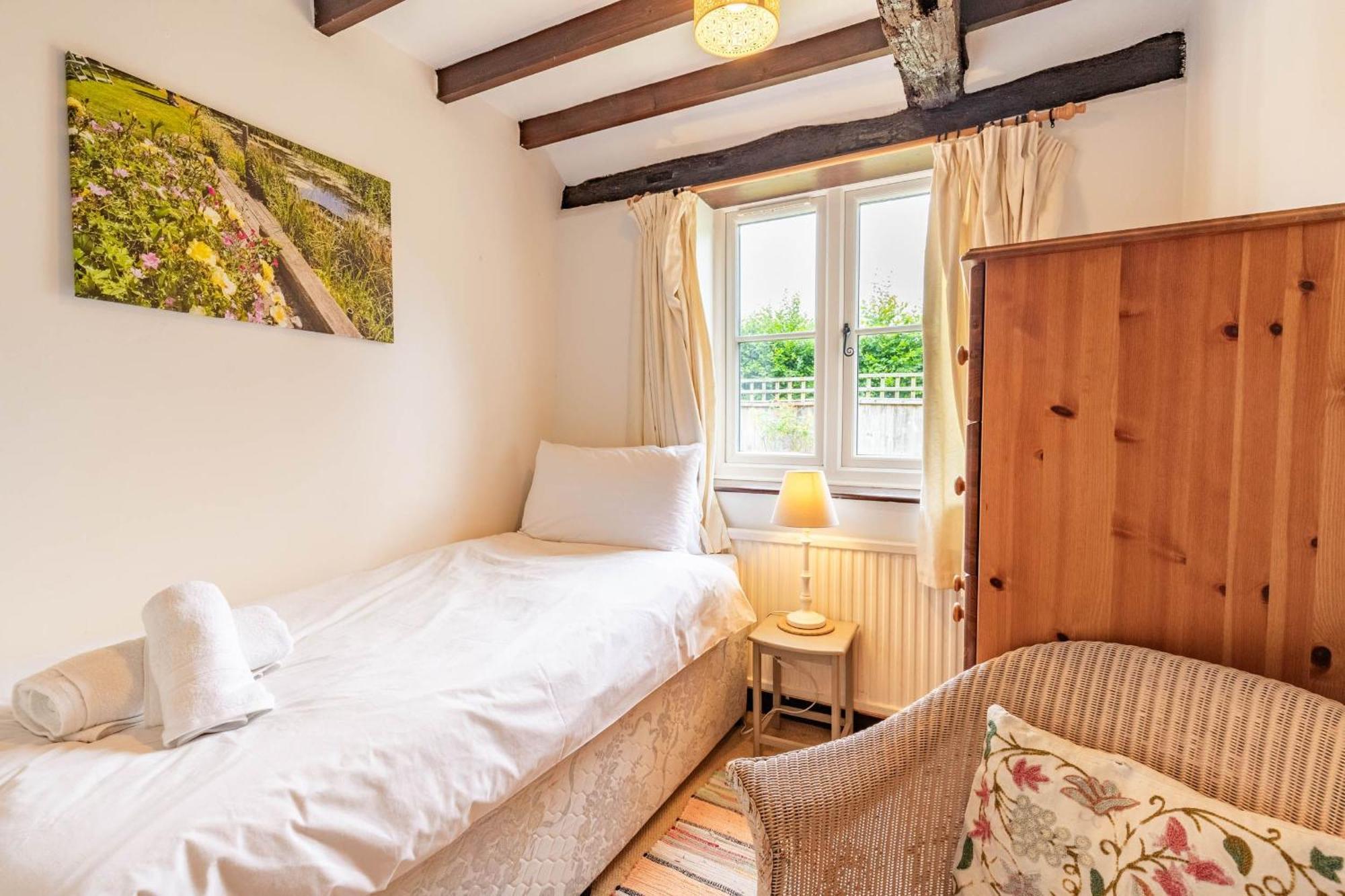 Host & Stay - Woodfalls Barn Burgh and Tuttington Dış mekan fotoğraf